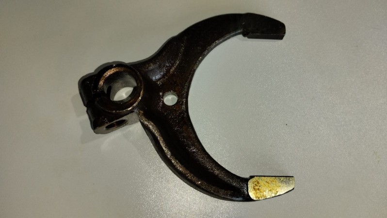 Вилка муфты — 1