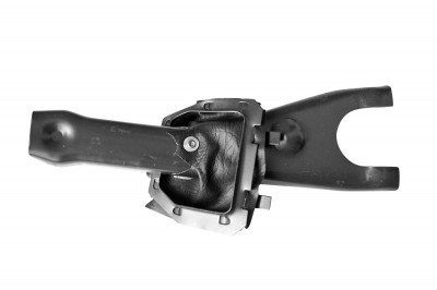 Вилка сцепления (под лепест. корзину)